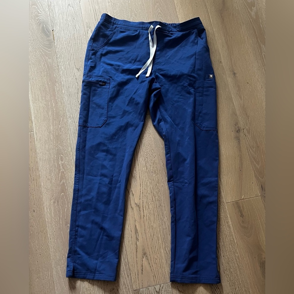 Figs size medium scrub pants